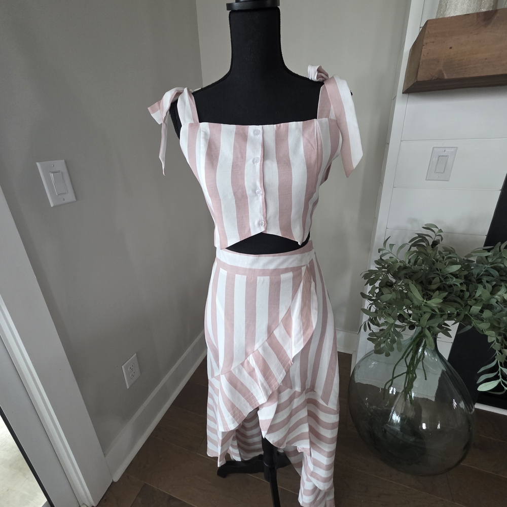 L'ATISTE Blush and White Striped Two-Piece Set